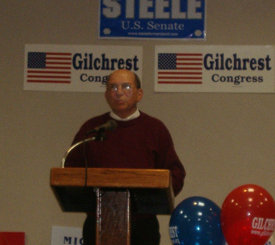 Congressman Gilchrest addressing the crowd.